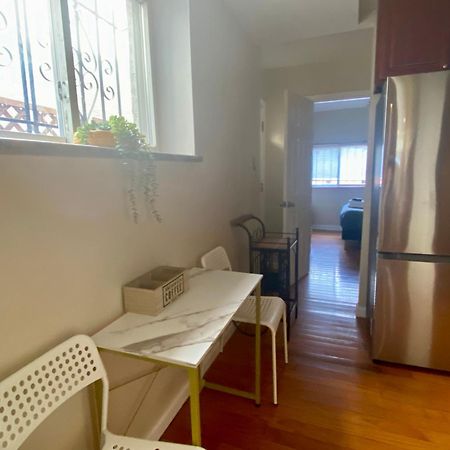 פילדלפיה Historic Townhouse Oasis With En-Suite Bathroom מראה חיצוני תמונה