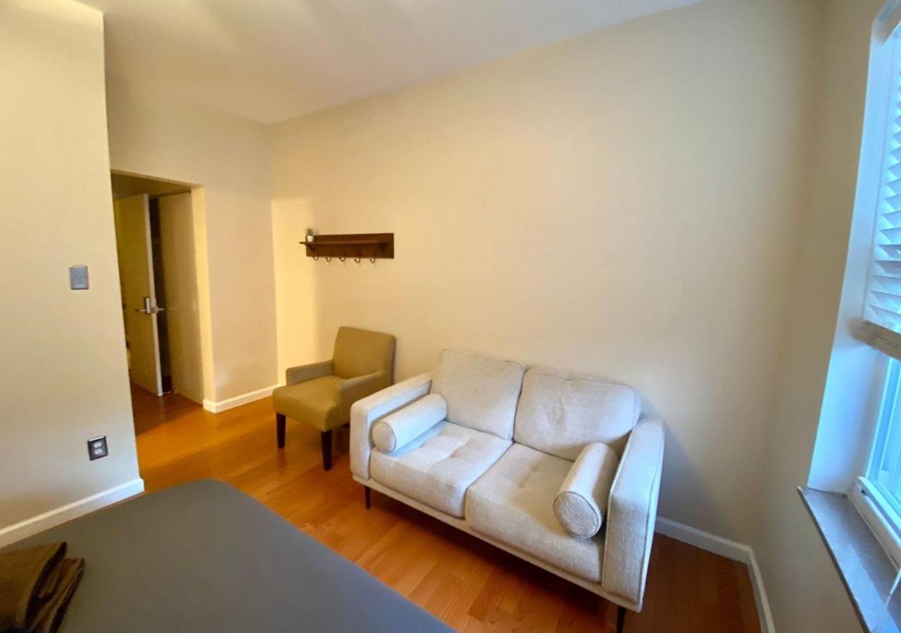פילדלפיה Historic Townhouse Oasis With En-Suite Bathroom מראה חיצוני תמונה