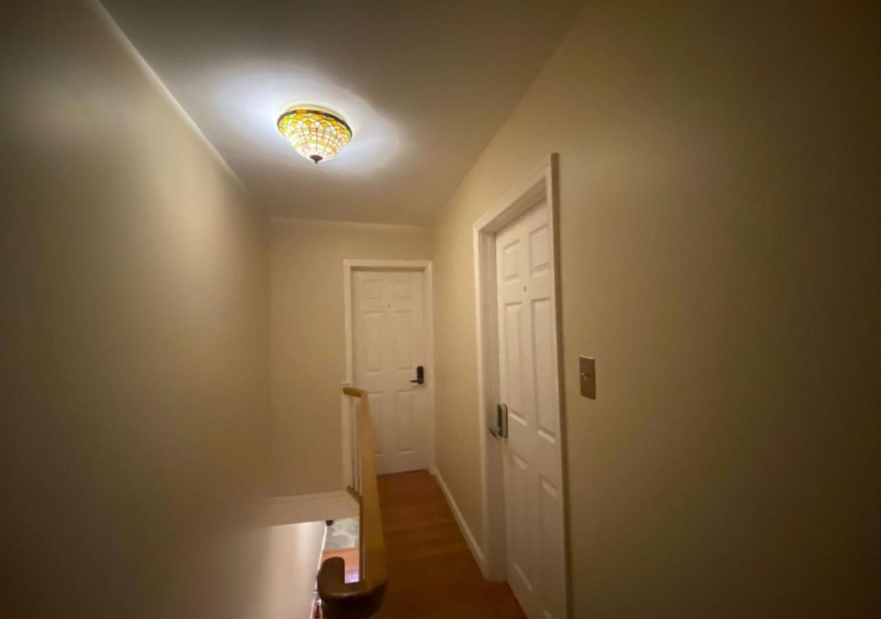 פילדלפיה Historic Townhouse Oasis With En-Suite Bathroom מראה חיצוני תמונה