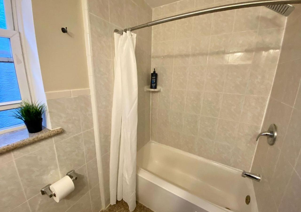 פילדלפיה Historic Townhouse Oasis With En-Suite Bathroom חדר תמונה