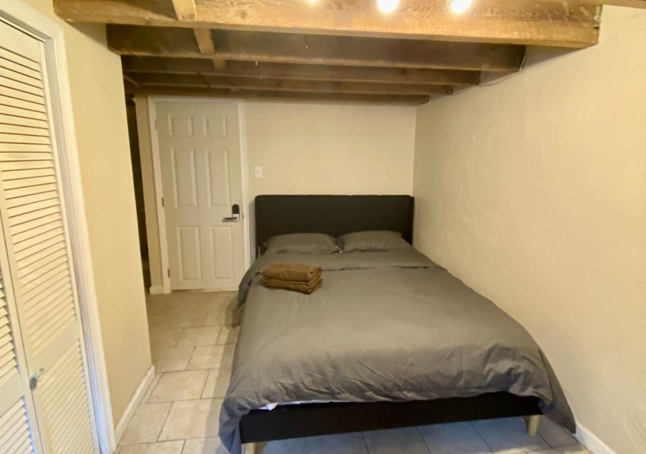 פילדלפיה Historic Townhouse Oasis With En-Suite Bathroom חדר תמונה