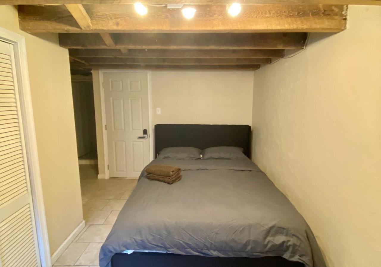 פילדלפיה Historic Townhouse Oasis With En-Suite Bathroom חדר תמונה